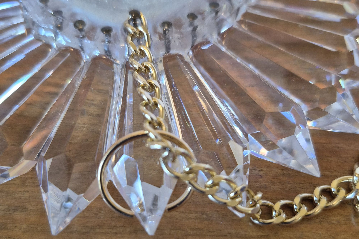 close view of prism suncatcher construction