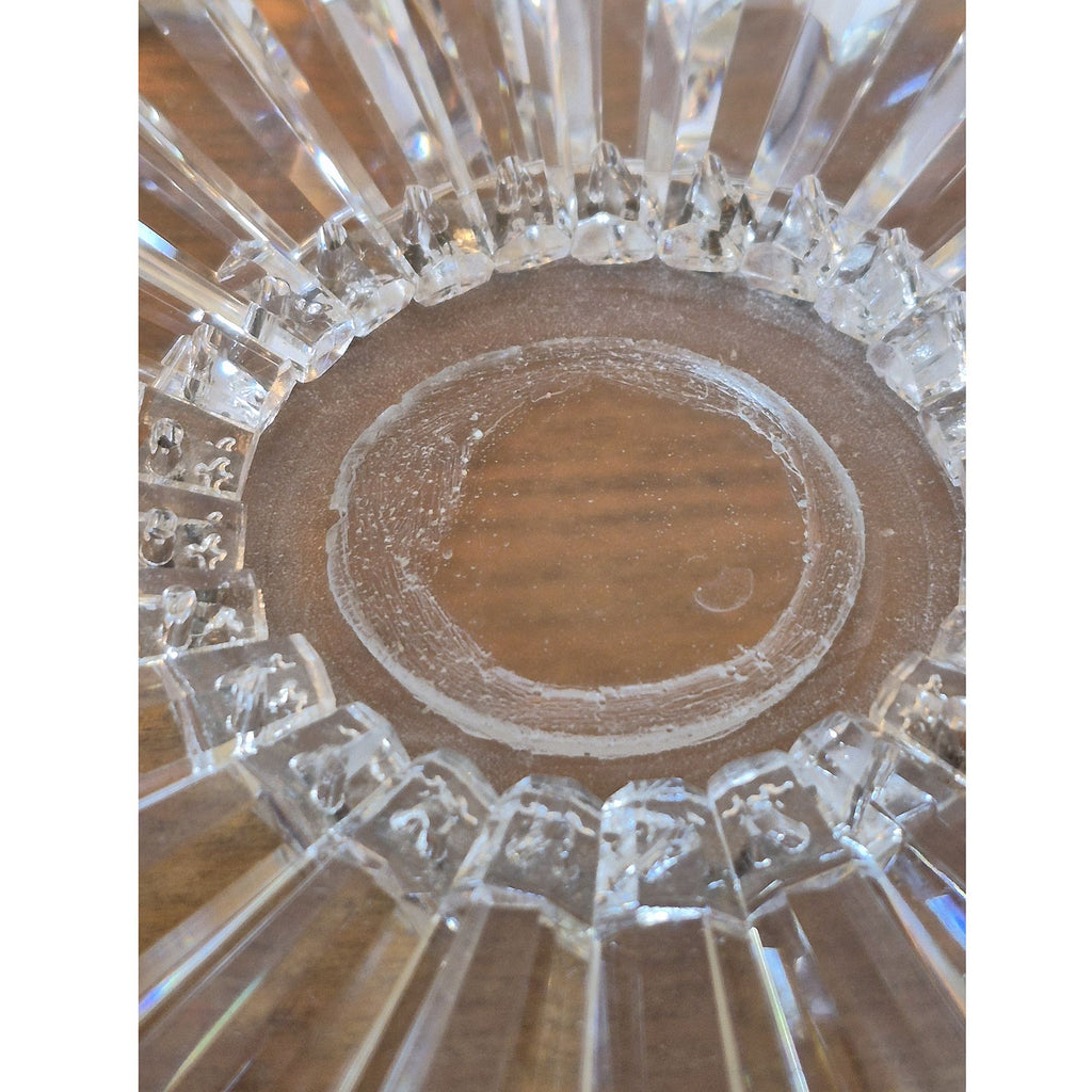 close view of center well of SunRain prism sunctcher before it is filled with resin