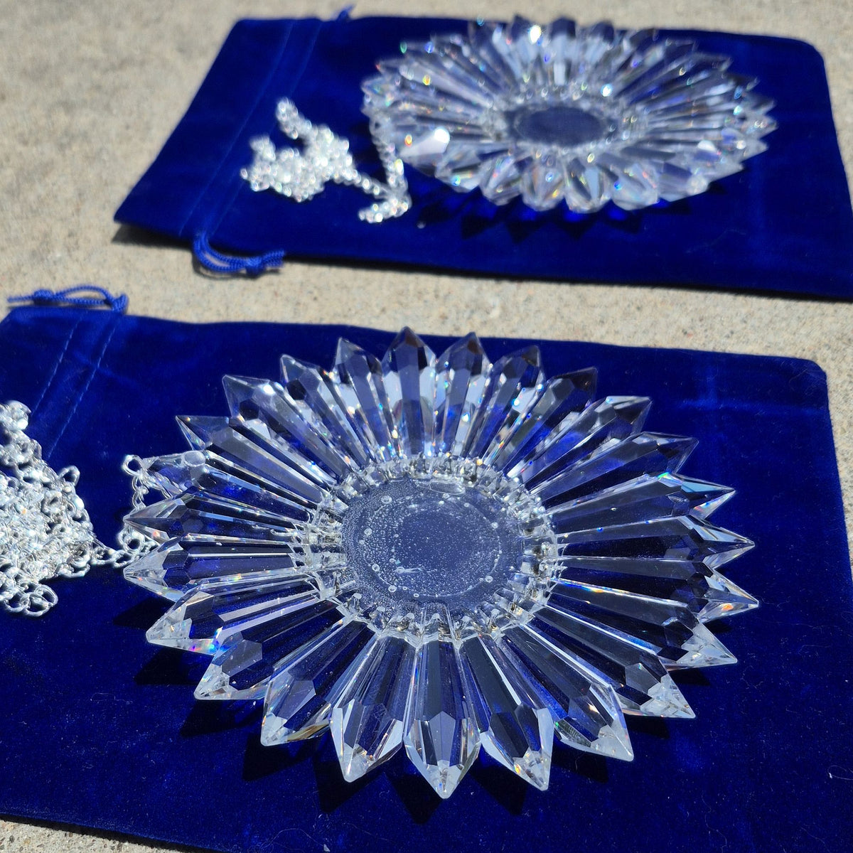 oblique view showing sparkling facets of prisms set radially around a clear center